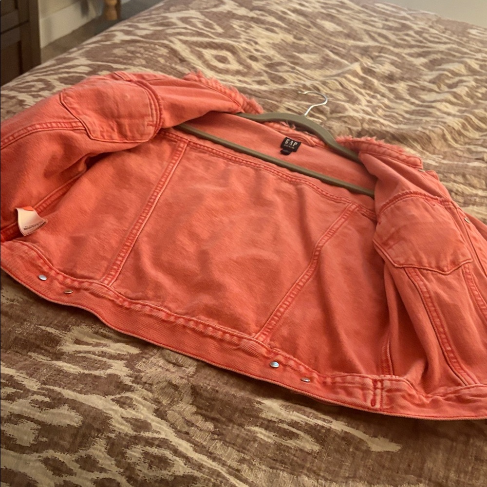 GAP CORAL DENIM JACKET - Picture 5 of 6